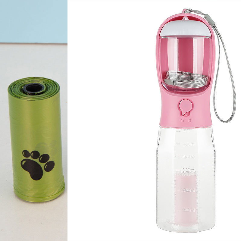 Tragbare Wasserflasche für Hunde oder Katzen- Futter, Wasser und Kotbeutel inkl.